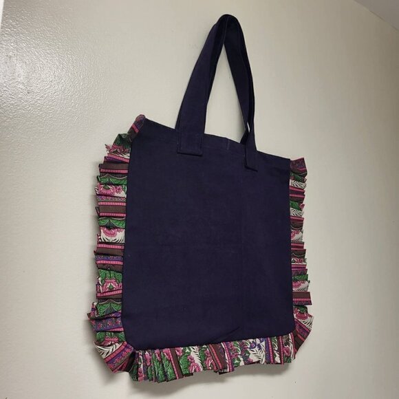 Handmade reusable ruffled tote bag, gift ideas, eco friendly shopping bag - Picture 5 of 10